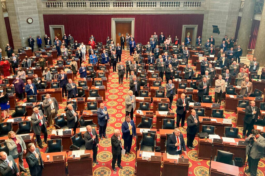 Missouri House votes to ban celebratory gunfire days after Chiefs' parade shooting - Vimarsana News