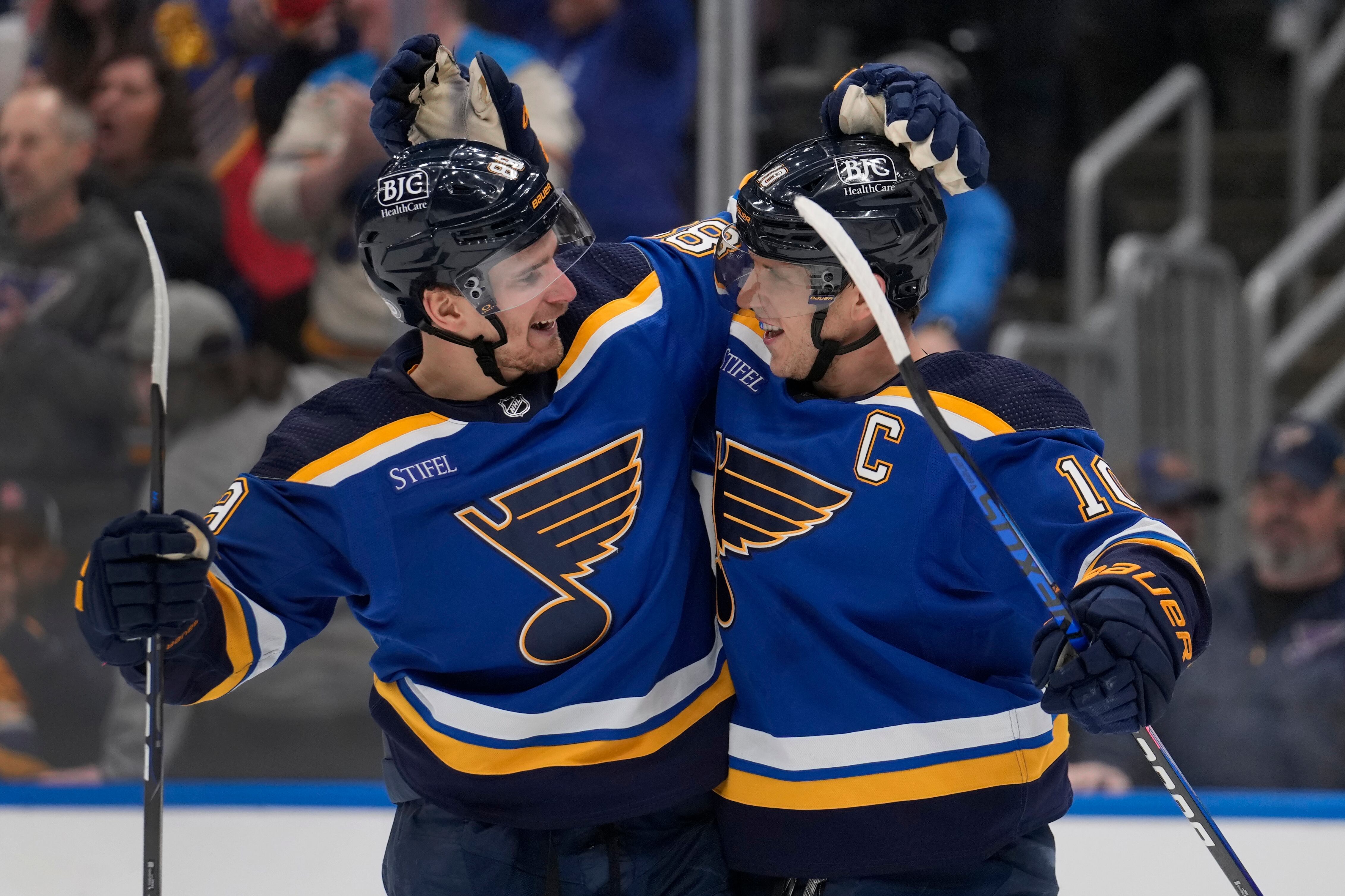 Brayden Schenn scores in overtime to help the St. Louis Blues beat the Los Angeles Kings 4-3 - Vimarsana News